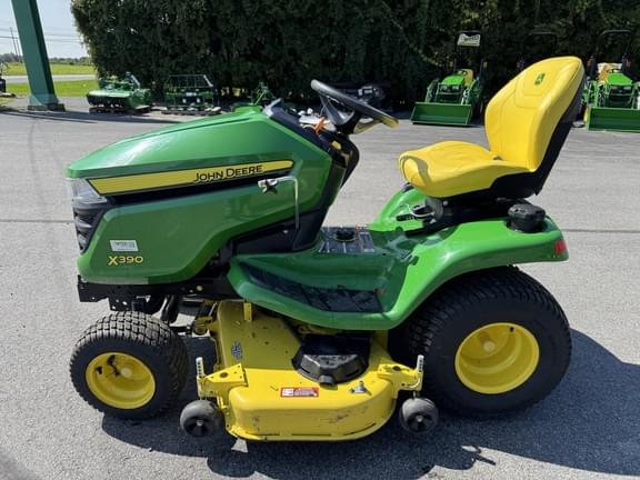 Image of John Deere X390 Primary image