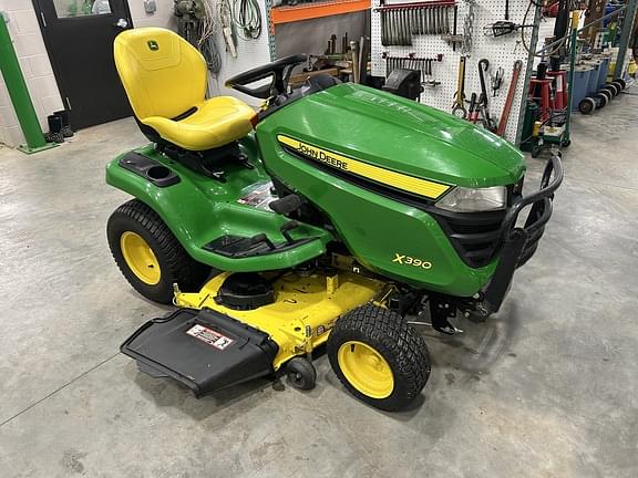 Image of John Deere X390 Primary image