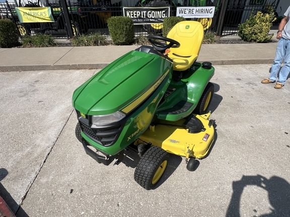 2022 John Deere X390 Equipment Image0