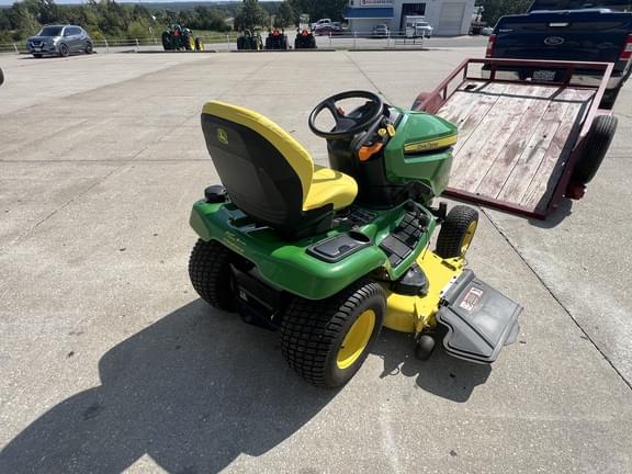 Image of John Deere X390 equipment image 4