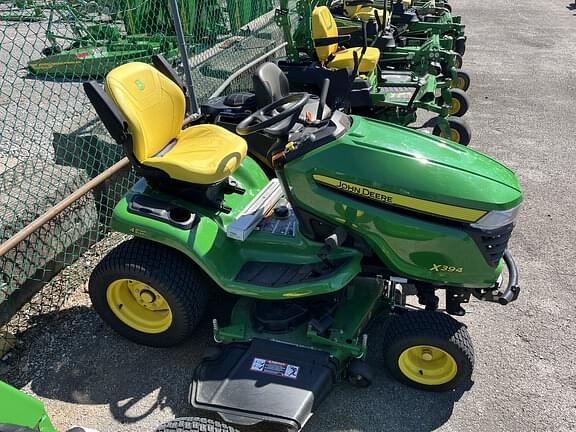 Image of John Deere X394 equipment image 3