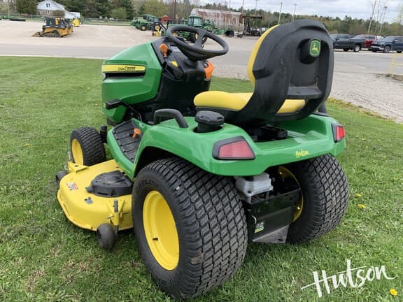 Image of John Deere X570 equipment image 2