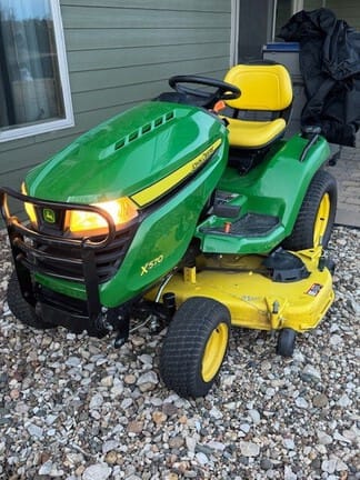 2022 John Deere X570 Equipment Image0