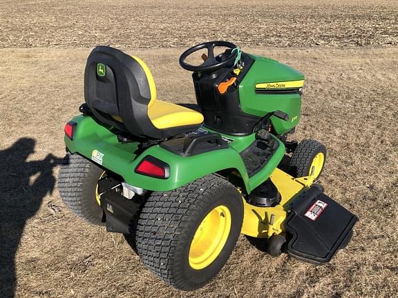 Image of John Deere X570 equipment image 4