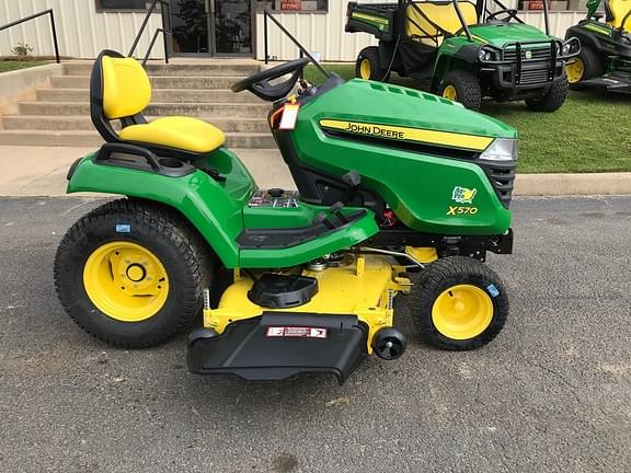 Image of John Deere X570 equipment image 1