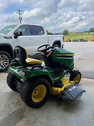 Image of John Deere X570 equipment image 2