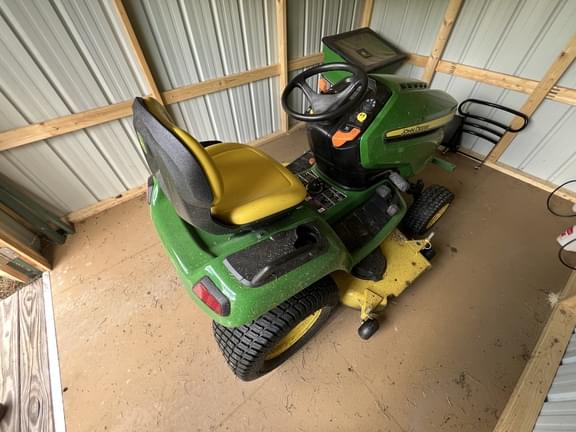 Image of John Deere X570 equipment image 3