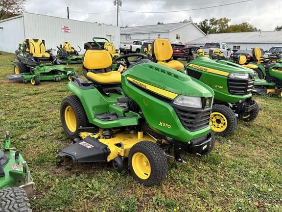 Image of John Deere X570 Image 0