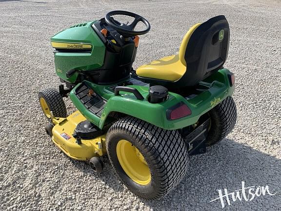 Image of John Deere X570 equipment image 4