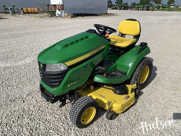 Image of John Deere X570 equipment image 2