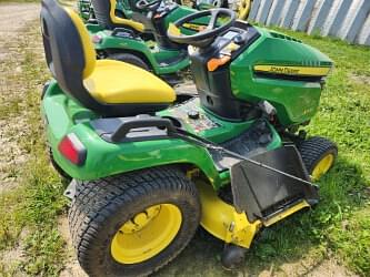 Image of John Deere X570 equipment image 3