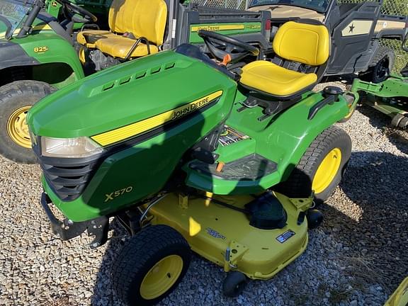 Image of John Deere X570 equipment image 2