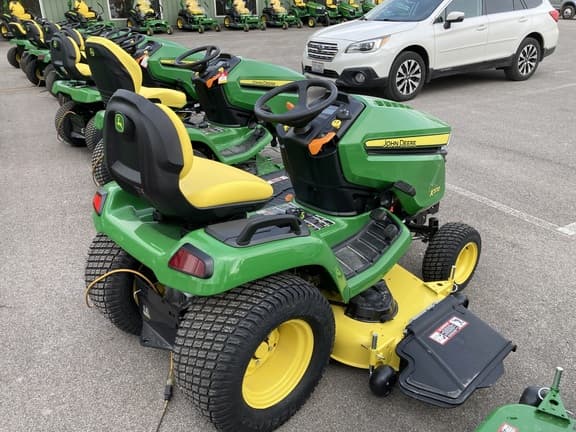 Image of John Deere X570 equipment image 2
