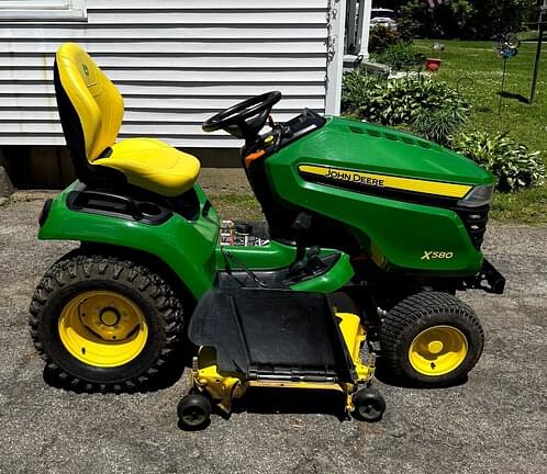 Image of John Deere X580 Primary image