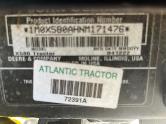 Image of John Deere X580 equipment image 4