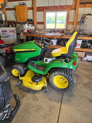 Main image John Deere X580