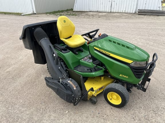 2022 John Deere X580 Equipment Image0
