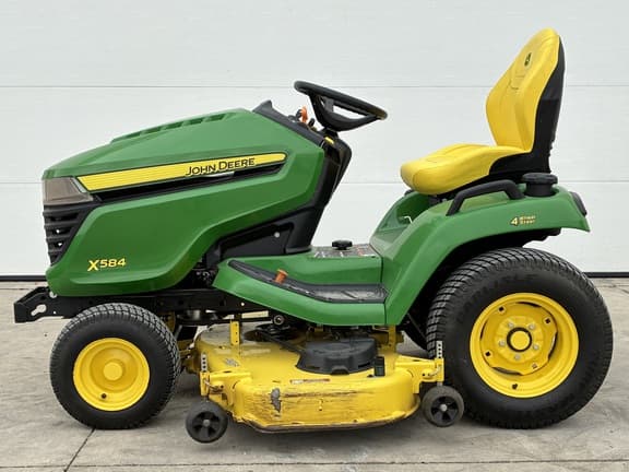 Image of John Deere X584 equipment image 1