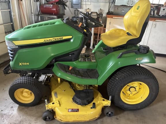 Image of John Deere X584 equipment image 2