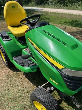 Image of John Deere X590 equipment image 1