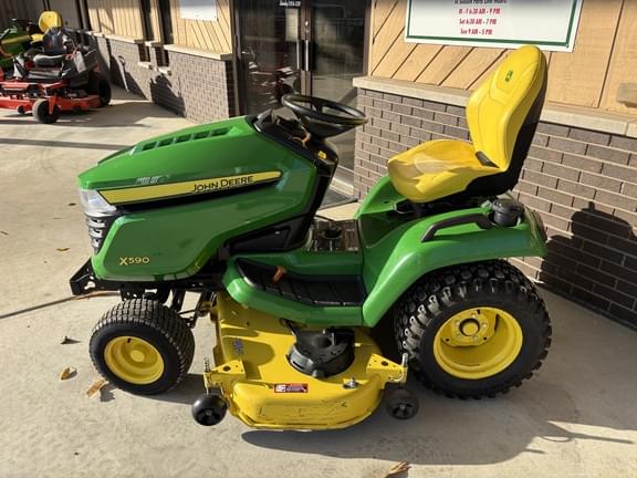 Image of John Deere X590 equipment image 1