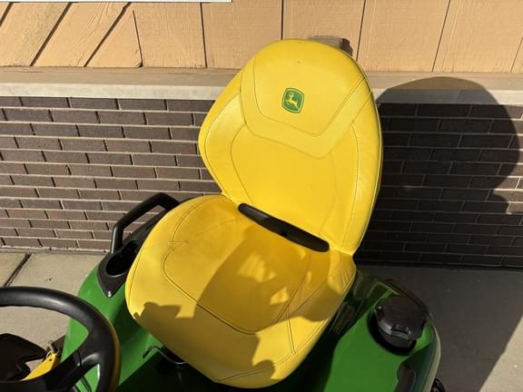 Image of John Deere X590 equipment image 4