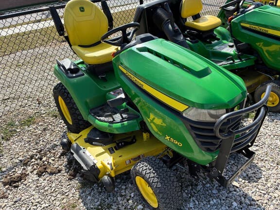 Image of John Deere X590 equipment image 1