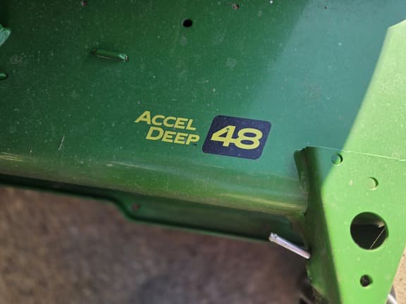 Image of John Deere X590 equipment image 2