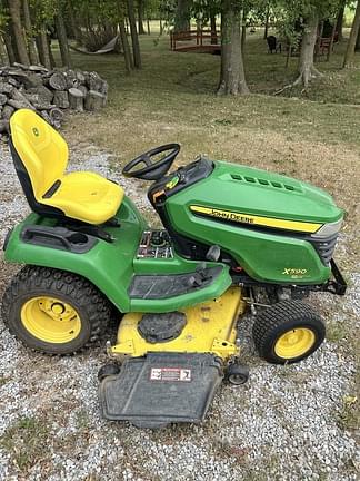 Image of John Deere X590 equipment image 4