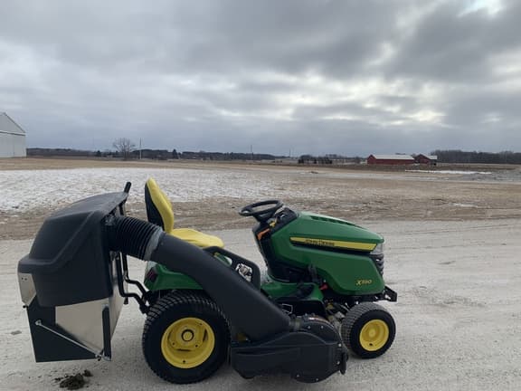 Image of John Deere X590 equipment image 1