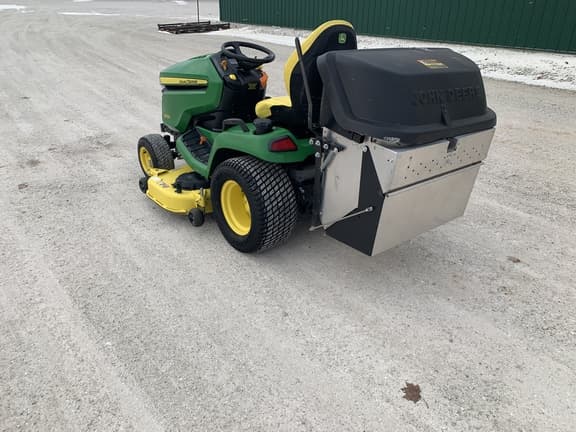 Image of John Deere X590 equipment image 2