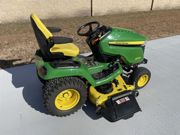 Image of John Deere X590 equipment image 3