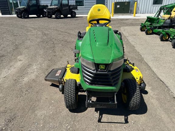 Image of John Deere X590 equipment image 4