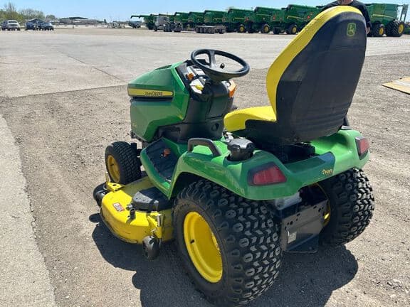 Image of John Deere X590 equipment image 1