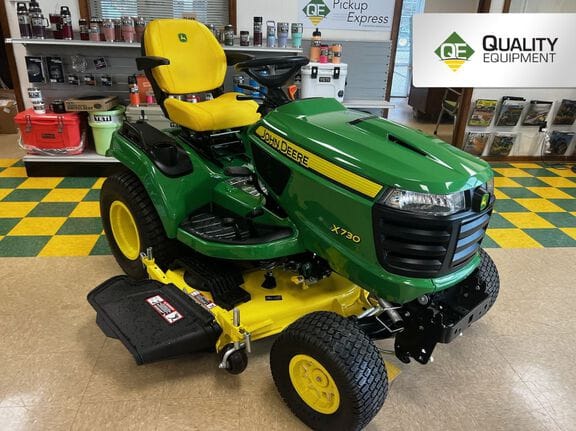 Main image John Deere X730