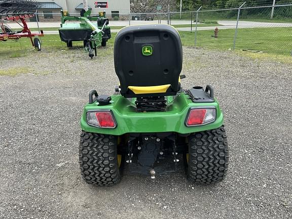Image of John Deere X730 equipment image 3