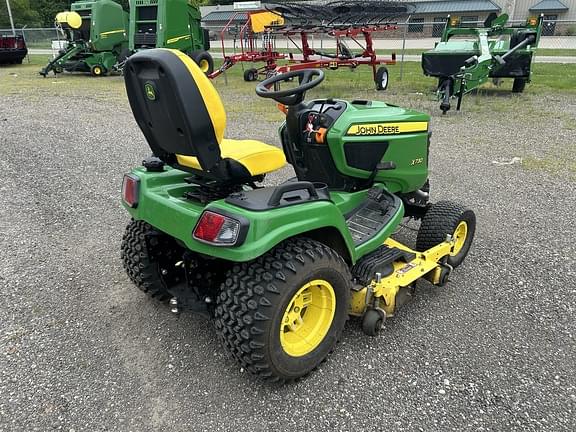 Image of John Deere X730 equipment image 4