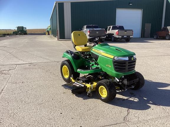 Image of John Deere X730 Primary image