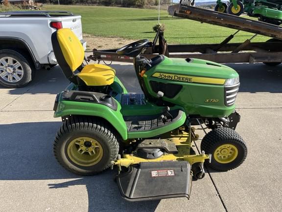 Image of John Deere X730 Primary image