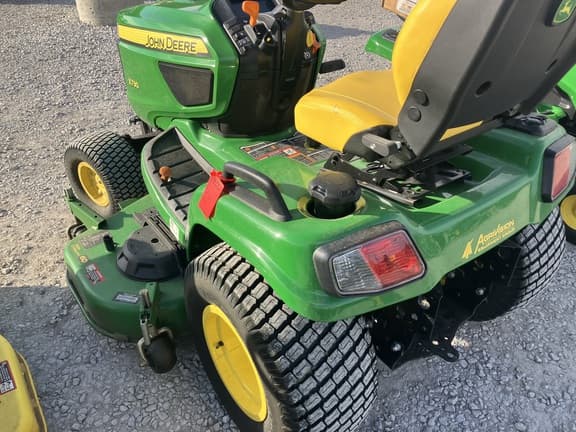 Image of John Deere X730 equipment image 3
