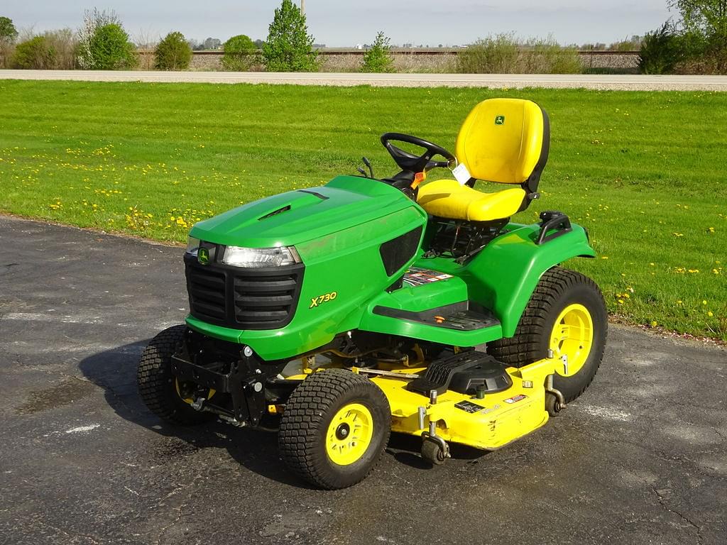 Image of John Deere X730 Primary image