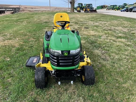 Image of John Deere X730 equipment image 2