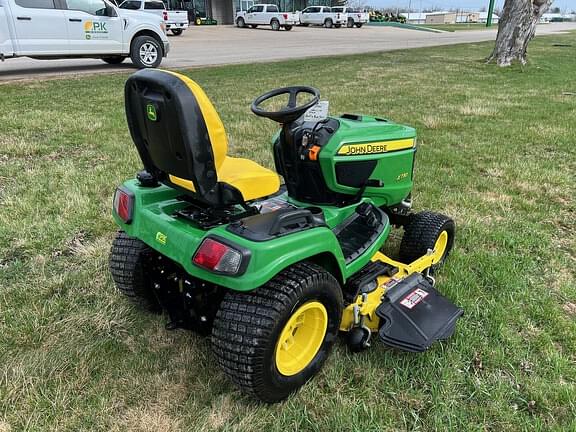 Image of John Deere X730 equipment image 4
