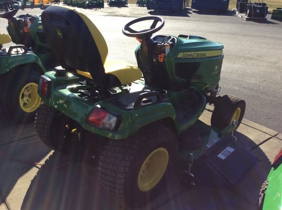 Image of John Deere X730 equipment image 4