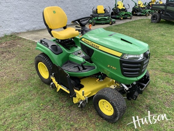 Main image John Deere X730