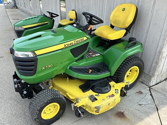 Image of John Deere X730 Image 0