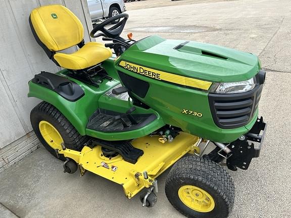 Image of John Deere X730 Image 1