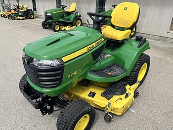 2022 John Deere X730 Equipment Image0