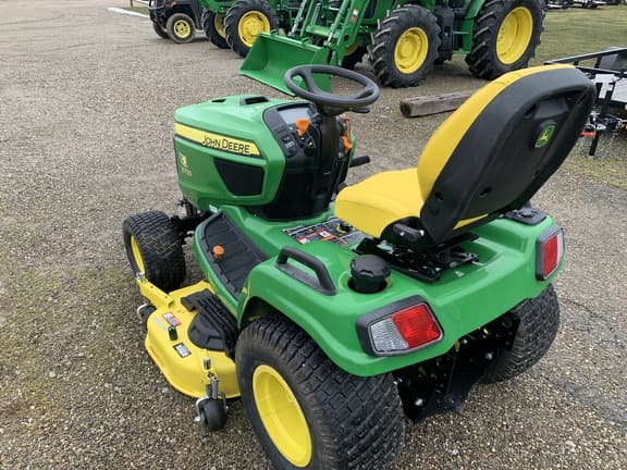Image of John Deere X730 equipment image 4