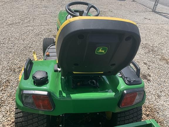 Image of John Deere X730 equipment image 3